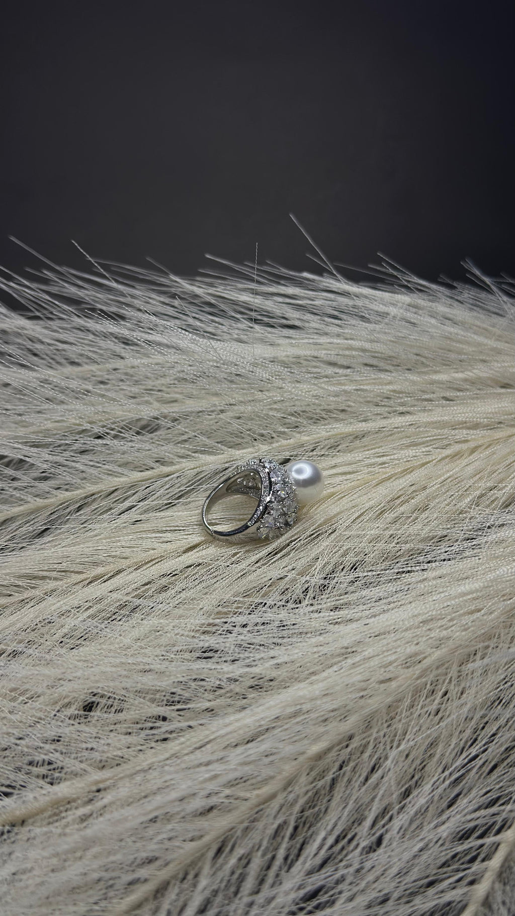 Elite Silver Pearl Zircon Ring