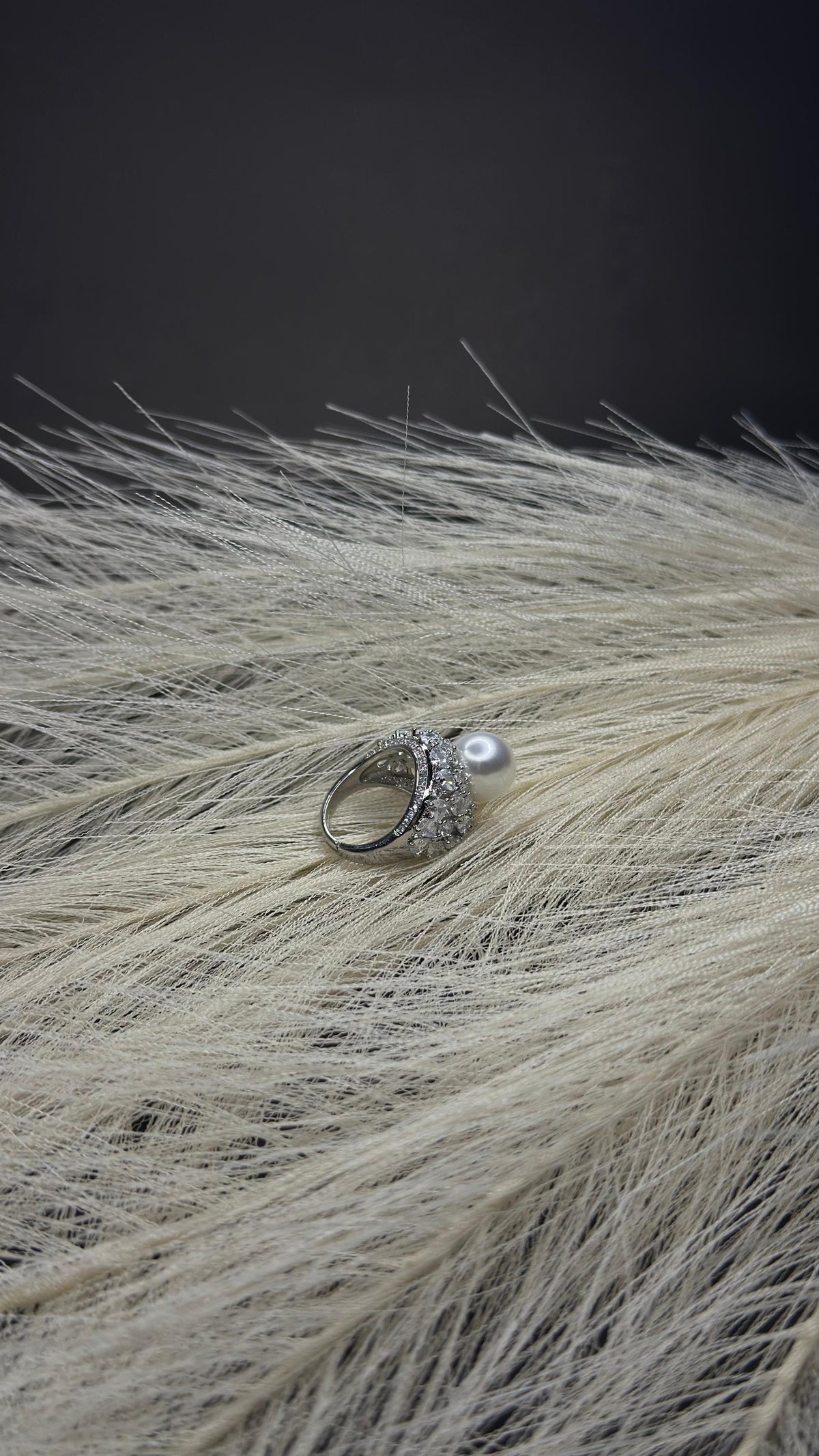 Elite Silver Pearl Zircon Ring