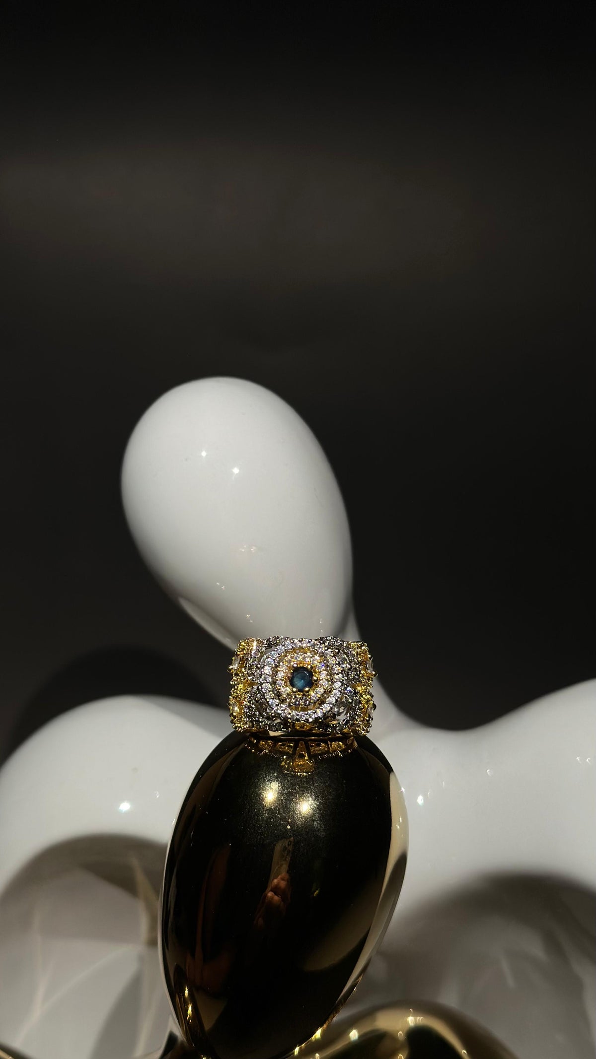 Royalé Two Toned Blue Ring
