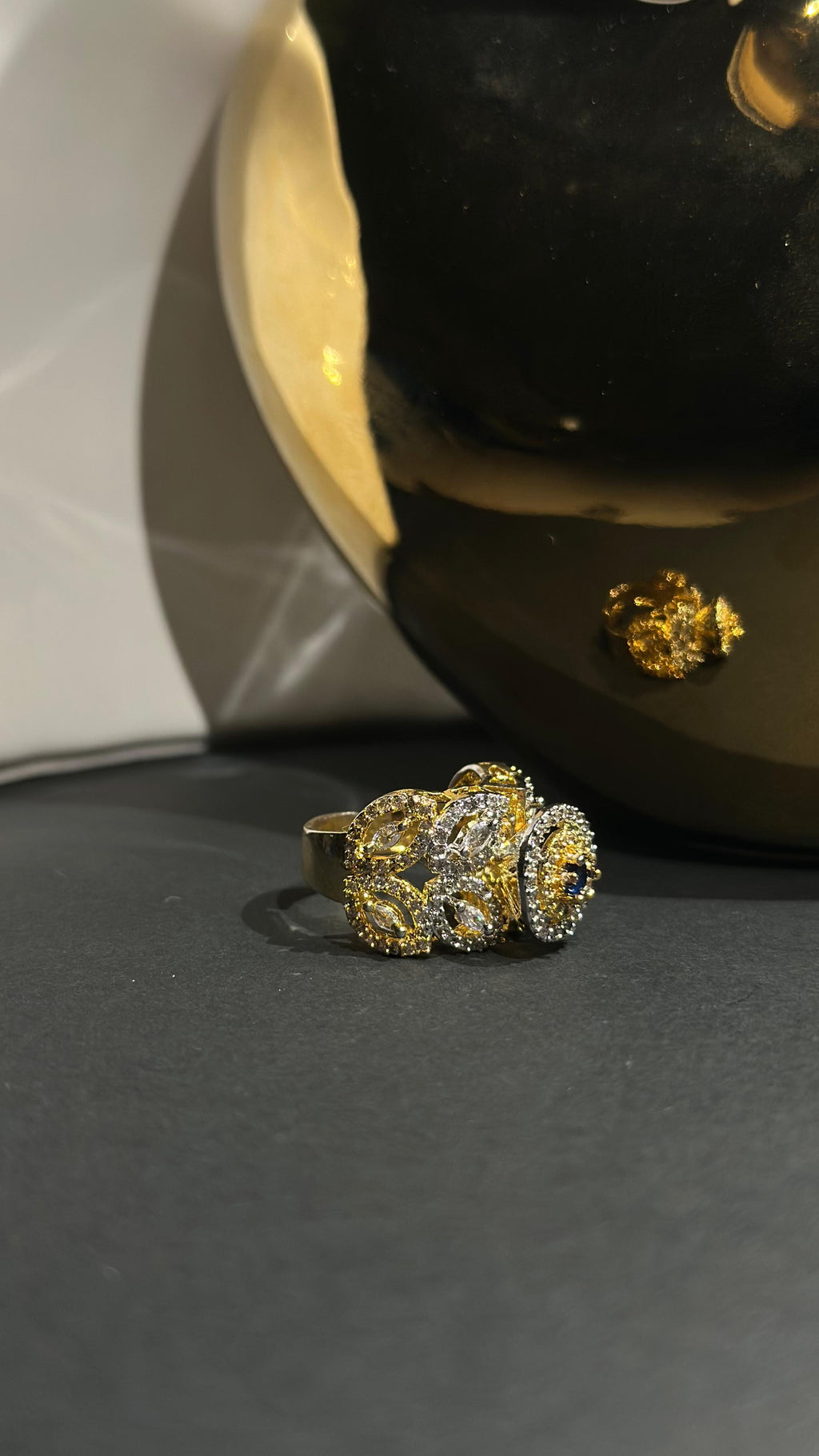 Royalé Two Toned Blue Ring