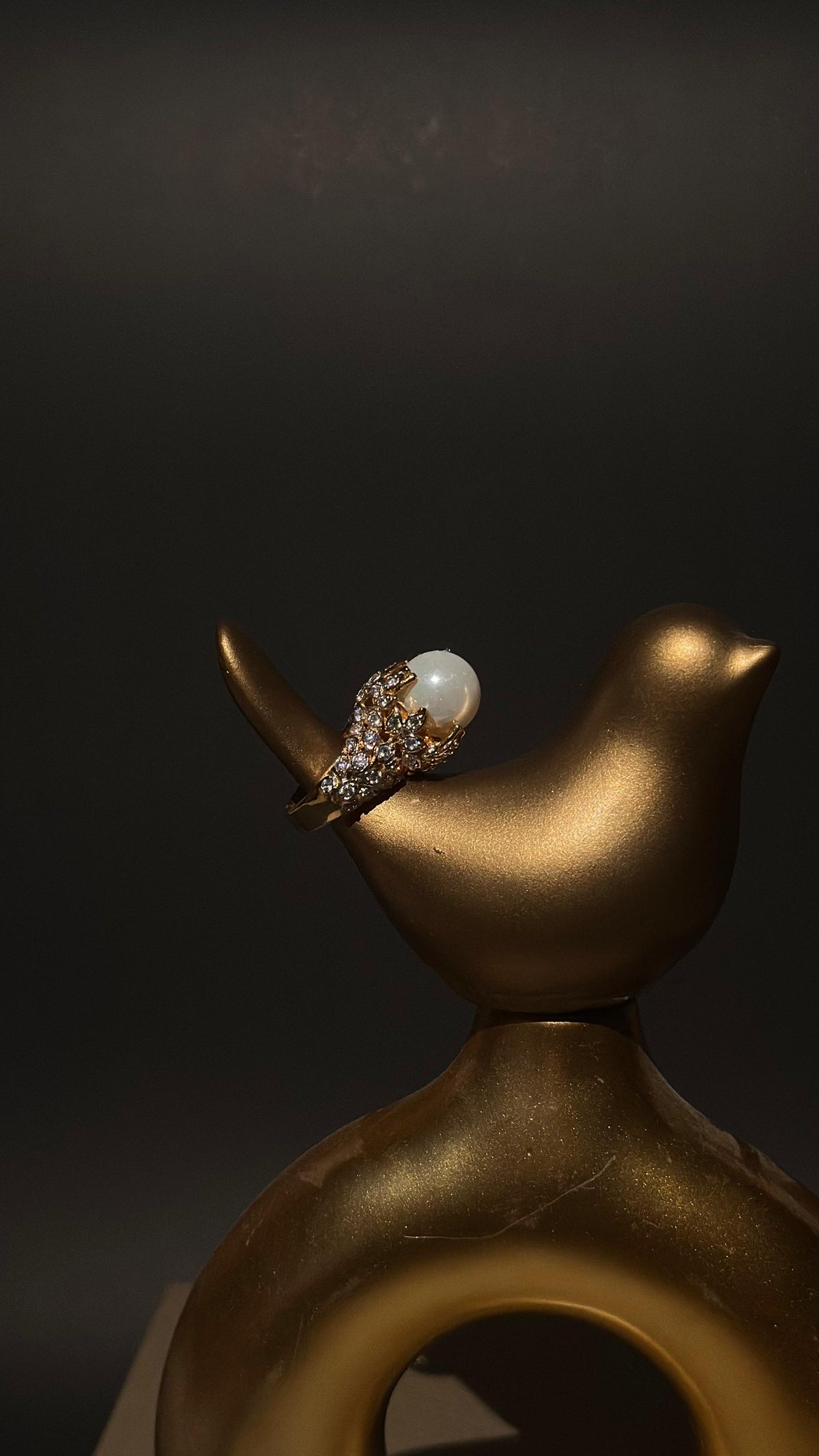 Luxury Golden Majesty Ring