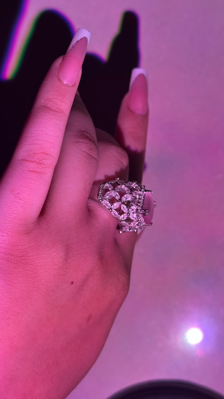 Pink Noir Luxury Zircon Ring
