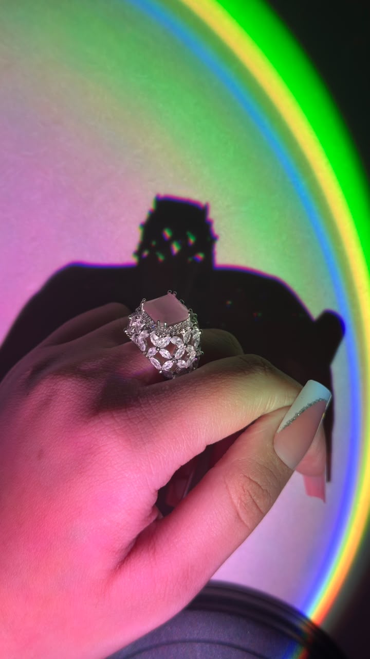 Pink Noir Luxury Zircon Ring